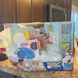 Little Likes Story Dream Machine - Blue and White